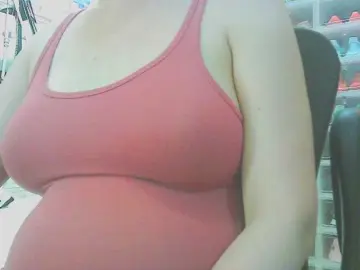 Bongacams Adult Webcam of KeepmepregO
