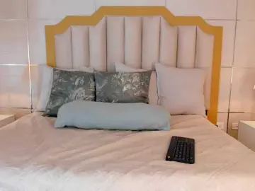 Bongacams Private Sex Chat of CrystalRose1