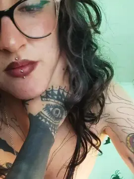 Cam4 Watch Live Sex Cams of Inked_Val