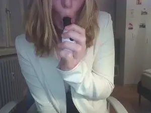 Cam4 Live Sex Cam of DameRouge