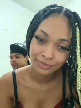 Cam4 Watch Live Sex Cams of Chantal_ohpreto