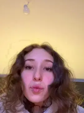 Cam4 Free Porn Cam of Izacat