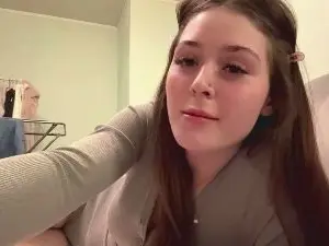 Cam4 Private Sex Chat of AdalineFontus