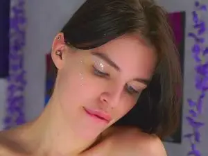 Cam4 Live Sex of HarrietDeeks