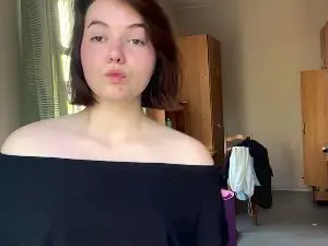Cam4 Sex Cam of EliciaShirah