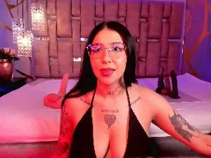 Cam4 Live Sex Cam of LeiaWong_