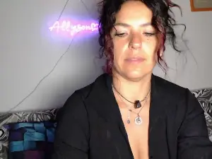 Cam4 Free Live Porn of Allyson22andy