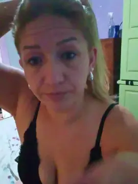 Cam4 Live Sex Cam of Lulitaputi