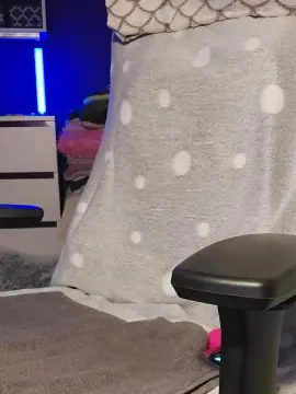 Cam4 Watch Live Sex Cams of BlueEye_Girl