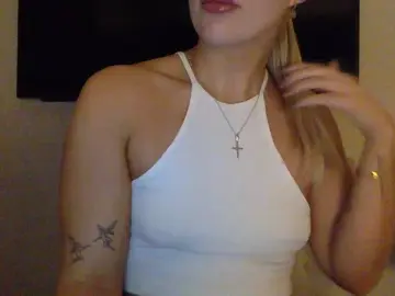 Cam4 Free Porn Cam of HottieNextDoor