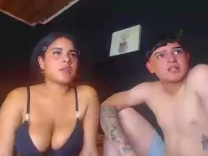 Cam4 Live Porn of aurorajohansson