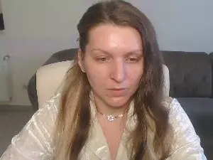 Cam4 Free Porn Cam of glamyglam