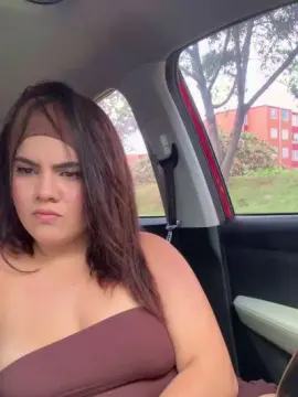 Cam4 Live Sex of valenhill_