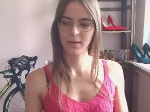 Cam4 Adult Video Chat of Megi_Sensual