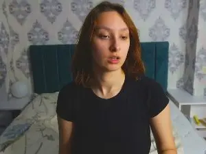 Cam4 Free Live Porn of LylianRosse