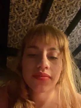 Cam4 Private Sex Chat of saraangelafern1