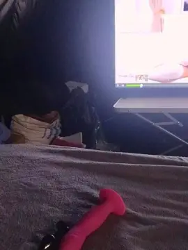 Cam4 Sex Cam of Petitebombe34