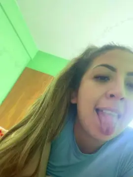 Cam4 Live Porn of Rubia_latinawxi