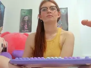 Cam4 Free Live Porn of cherry_weet_55