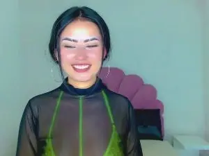 Cam4 Free Porn Cam of glow_doll