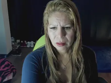 Cam4 Live Sex Cam of shirlyvannicelI