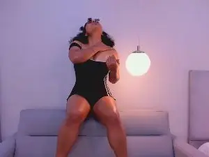 Cam4 Adult Webcam of Amara_corin