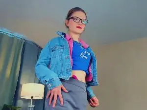 Cam4 Live Sex of GladysGee