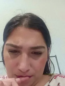 Cam4 Sex Chat of Morenacurvi28