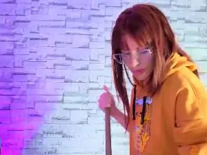 Cam4 Free Live Porn of Jessi_Walker_