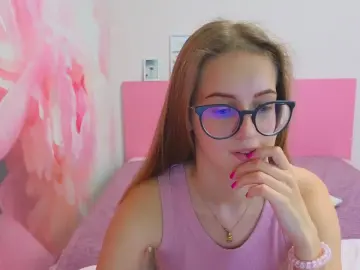 Cam4 Free Live Porn of AliceAdam