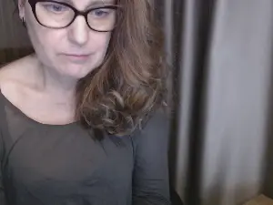 Cam4 Best live sex cam show of LauraOven