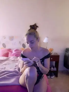 Cam4 Best live sex cam show of Shirlita2