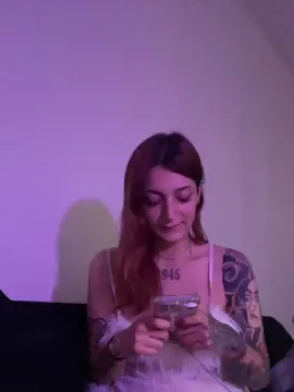 Cam4 Nude Webcam of yourbabyyy