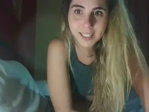 Cam4 Sex Chat of Emilyvuxa