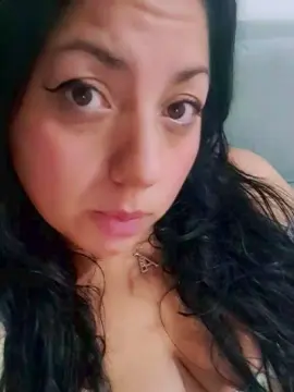 Cam4 Sex Cam of bella_milf1