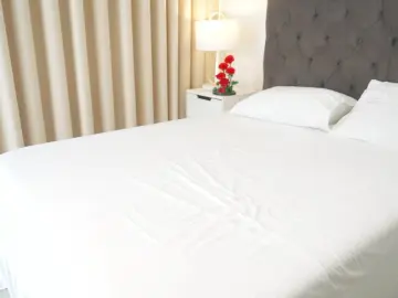 Cam4 Nude Webcam of naughtysamx