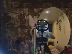 Cam4 Nude Webcam of AllynWitosky