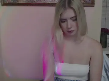 Cam4 Live Sex Cam of AliceMeaww_