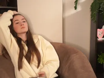 Cam4 Adult Video Chat of MyrleScaglione