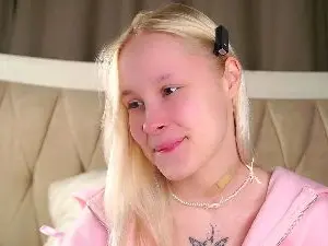 Cam4 Best live sex cam show of HolliFlorenz