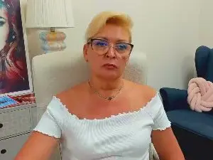 Cam4 Live Sex Cam of Luna_xFantasy
