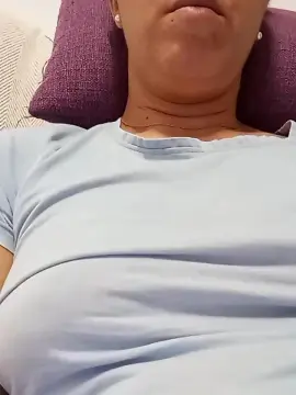 Cam4 Free Live Porn of Flor696969