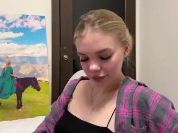 Cam4 Nude Webcam of ValrieCanty