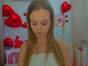 Cam4 Best Webcam of MidnightAura