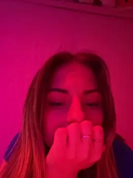 Cam4 Live Sex of Angellilly77