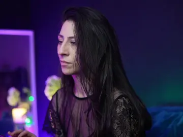 Cam4 Live Sex of RubyRosa