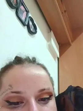 Cam4 Private Sex Chat of Labichotaa031