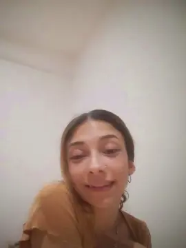 Cam4 Nude Webcam of emmalovehot