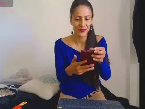 Cam4 Watch Live Sex Cams of aleja2020