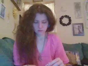 Cam4 Free Porn Cam of QueenCrimson